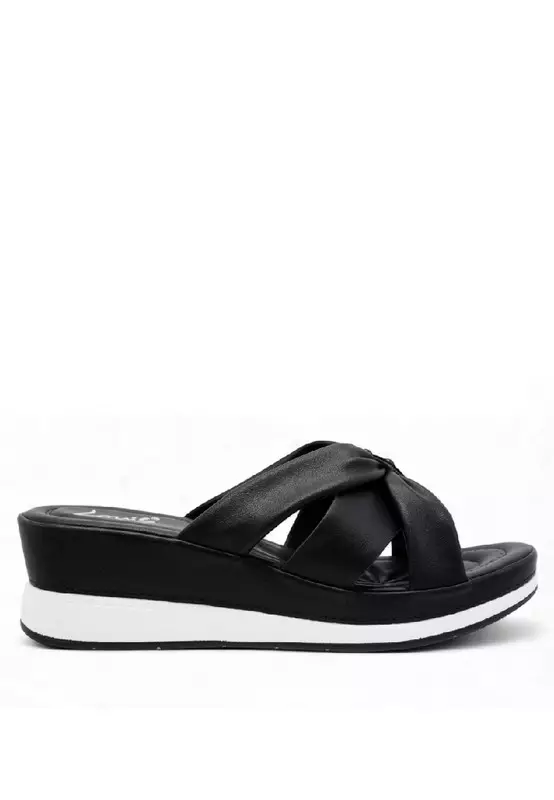 Women Slip On Casual Sandals - 250171261