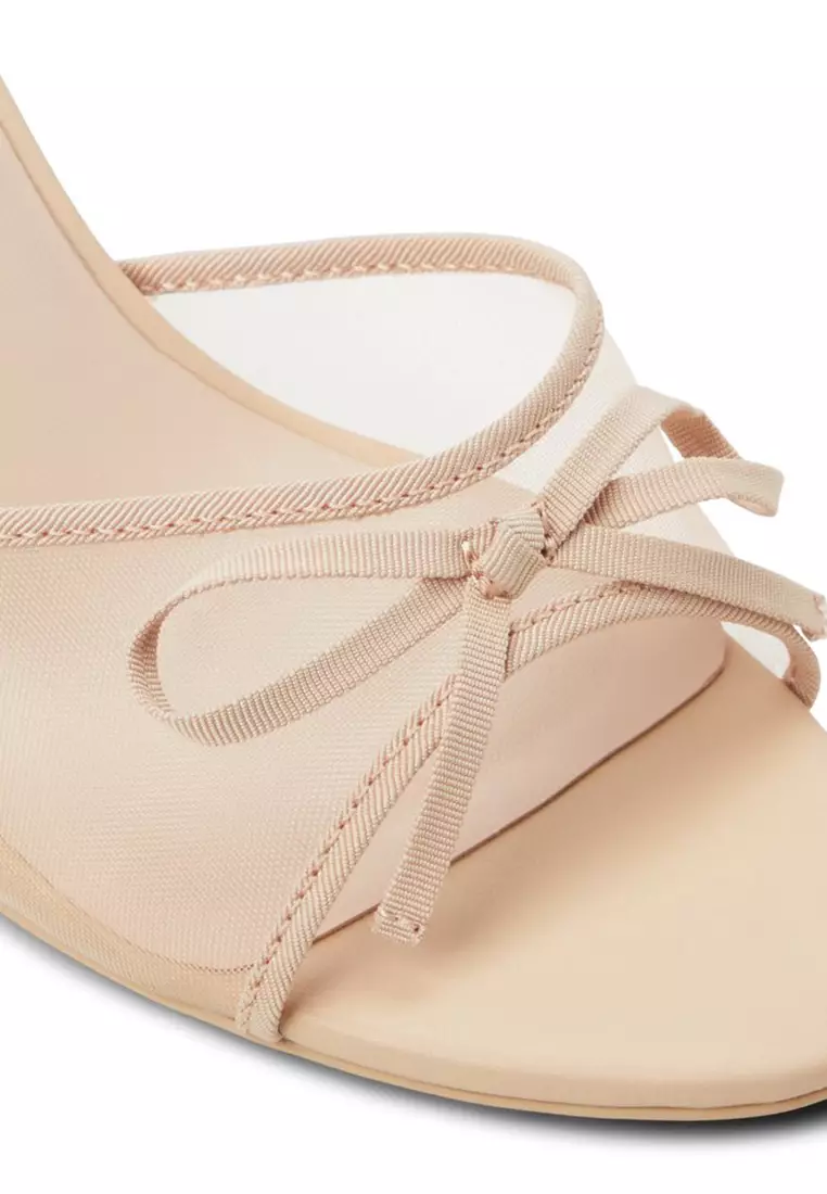 Bettiie Heels