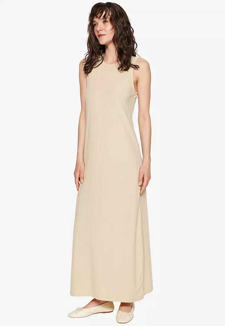 Modest knit dresses 2025