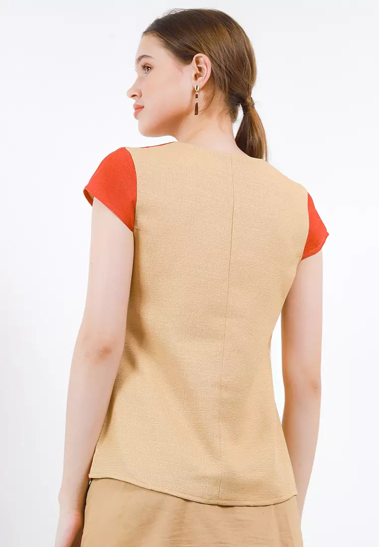 Eila Blouse In Yellow-Brown