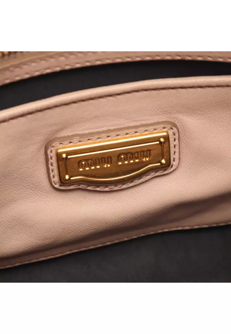 Pre-Loved MIU MIU matelasse 2WAY Handbag leather pink beige
