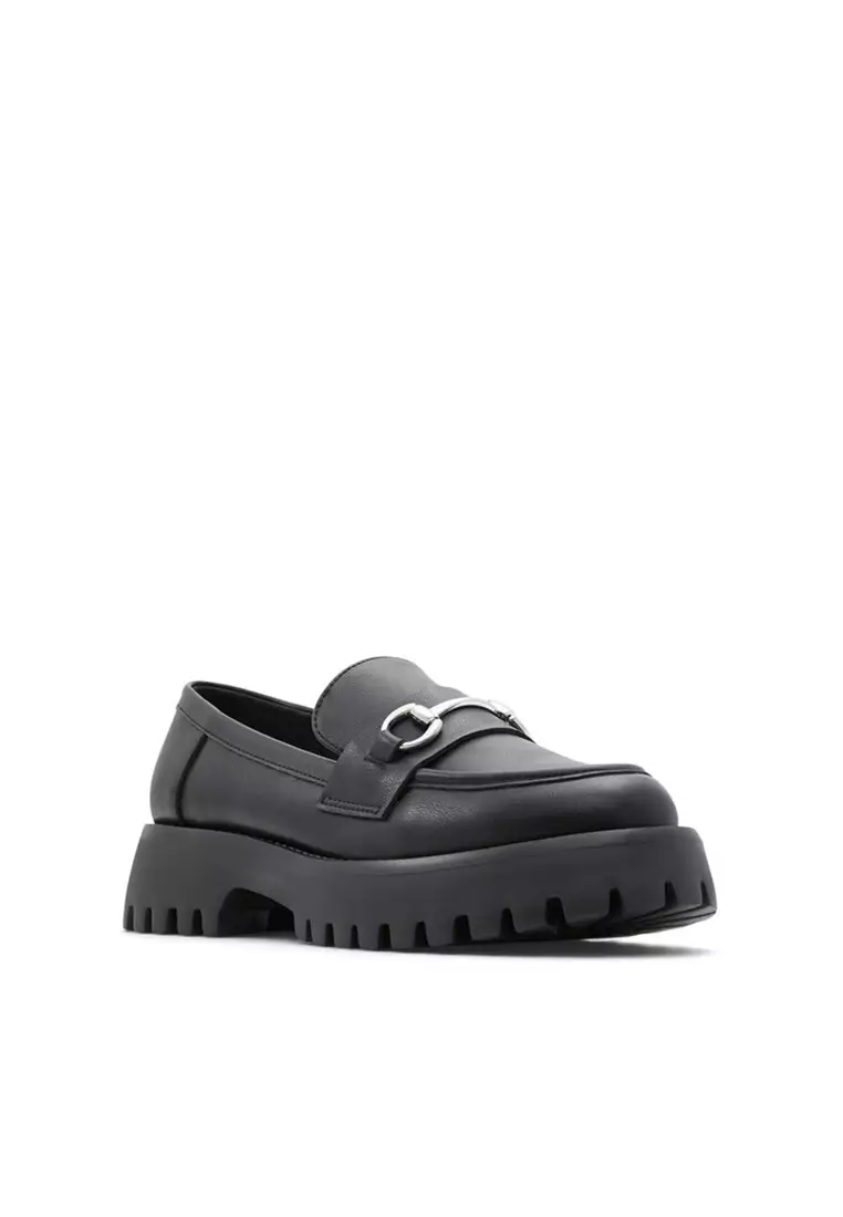 Cluelesss Penny Loafers