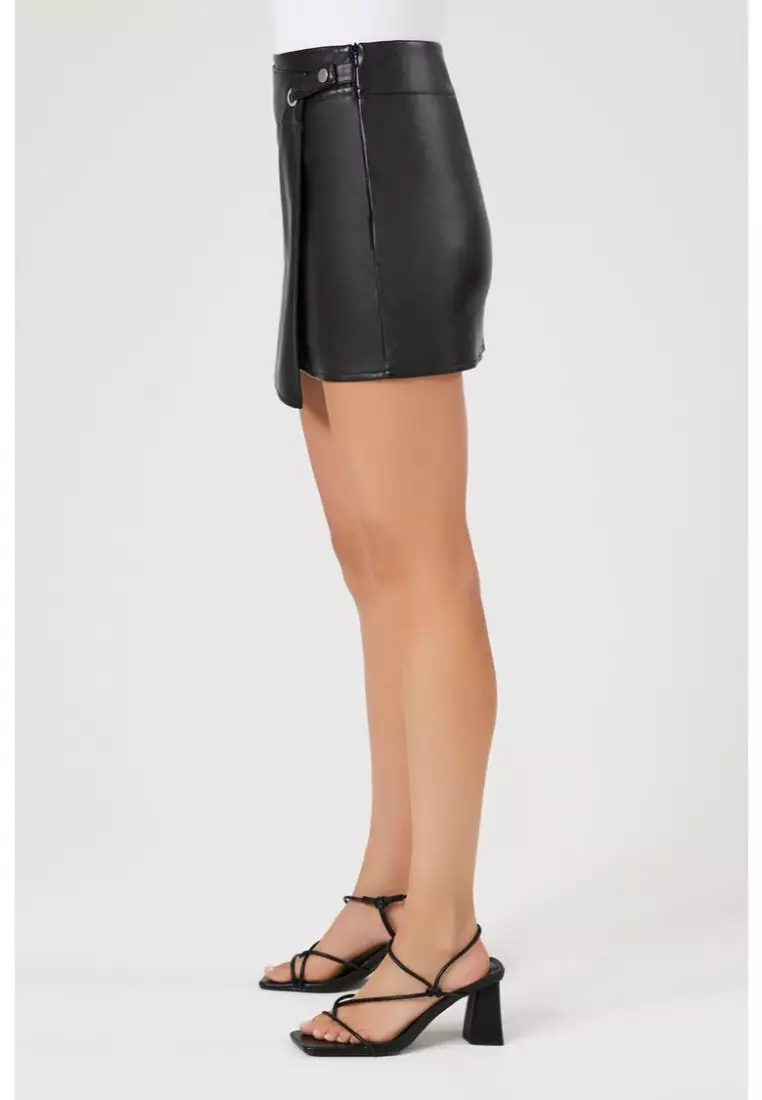 Forever 21 black skort sales