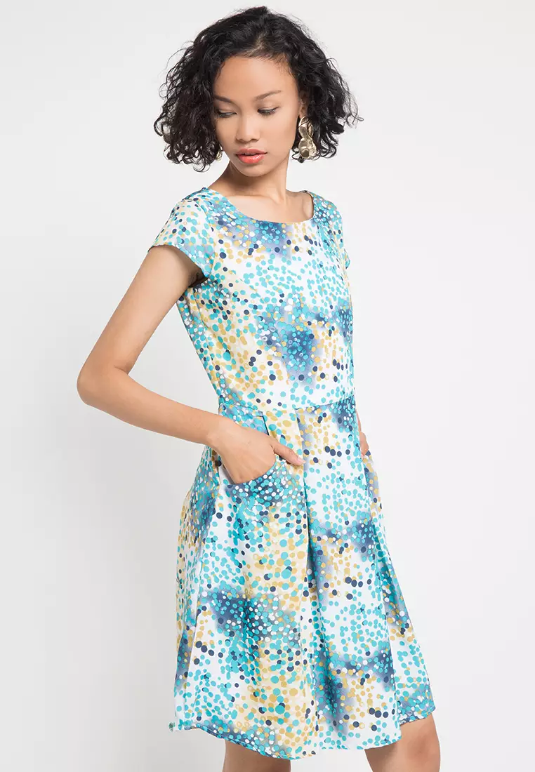 Jual sophistix Amani Dress in Blue Print Original 2026 | ZALORA Indonesia