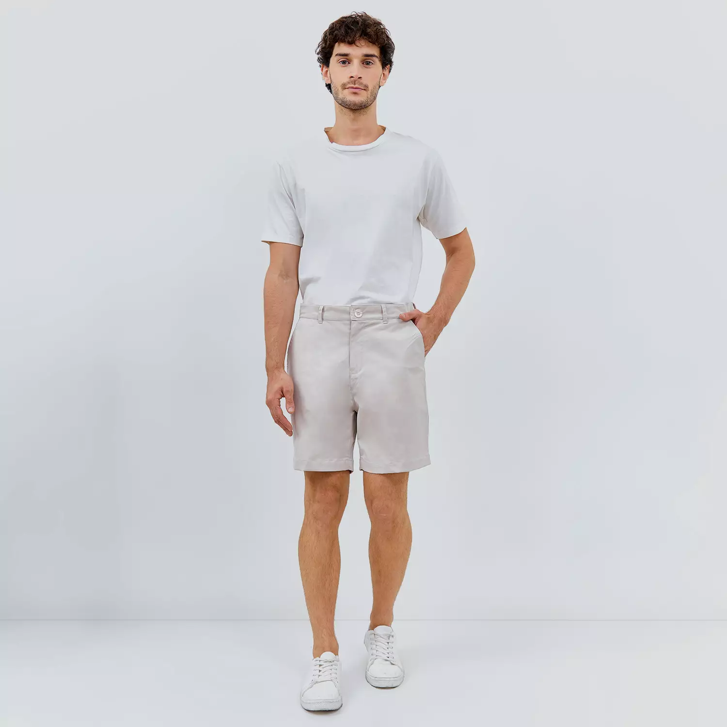 Paulmay Celana Chino Pria Pendek Reguler Fit - Cream