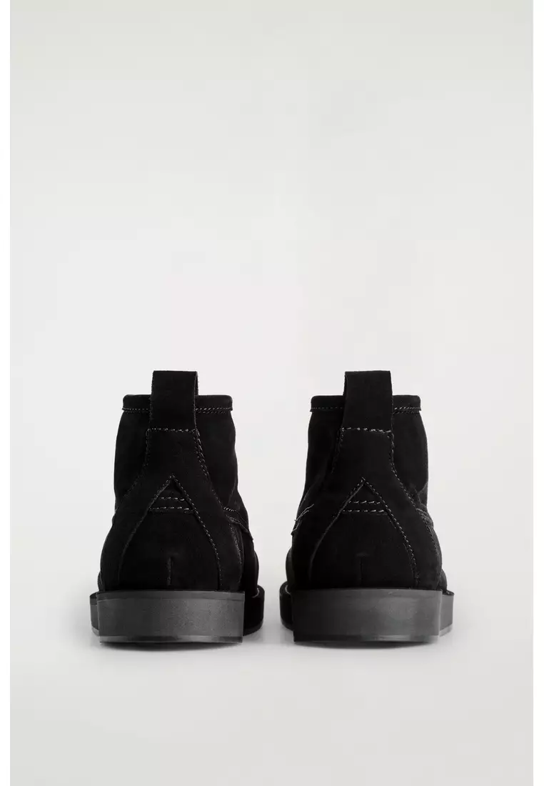 SUEDE DESERT BOOTS