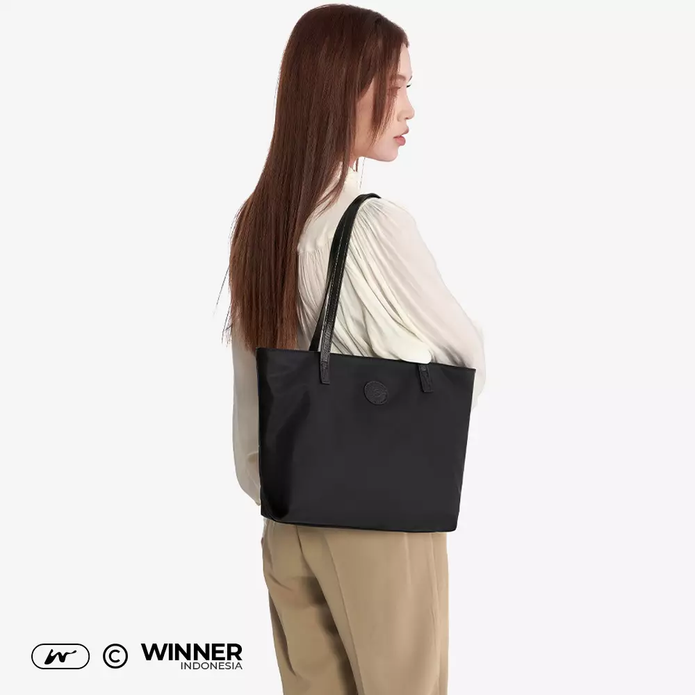 Tas Bahu Tote Bag Nylon Anti-Air Wanita Korean Style Shoulder Bag Resleting (T14-044-5226) - Hitam