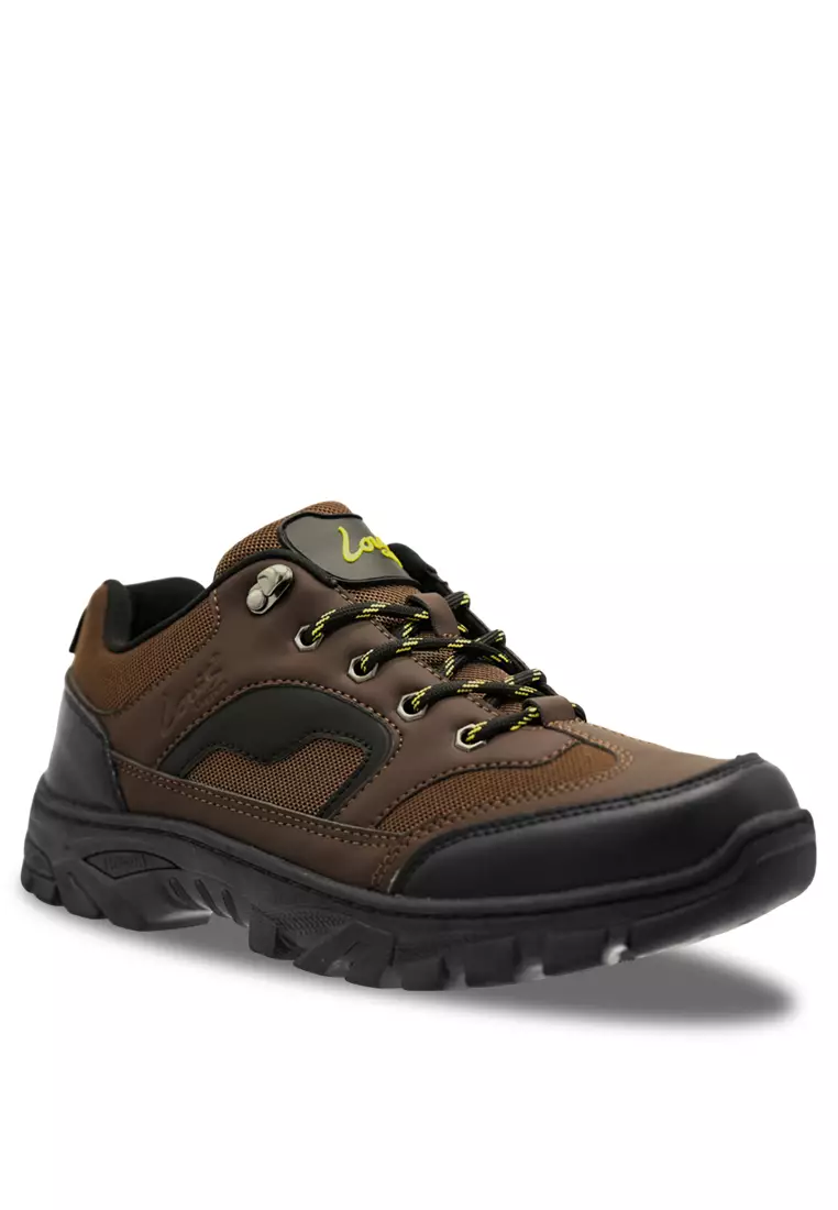 Buy trekking shoes on sale online