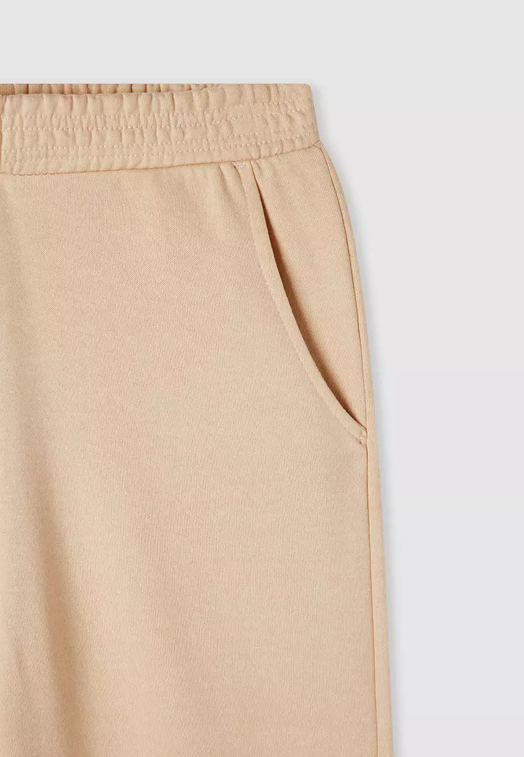 Woman Full-Length Gym Pants