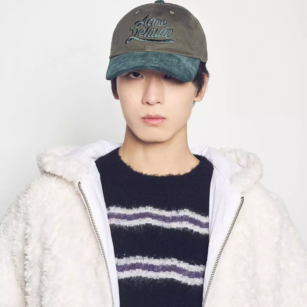 CORDUROY COLOR SCHEME BALL CAP GREEN