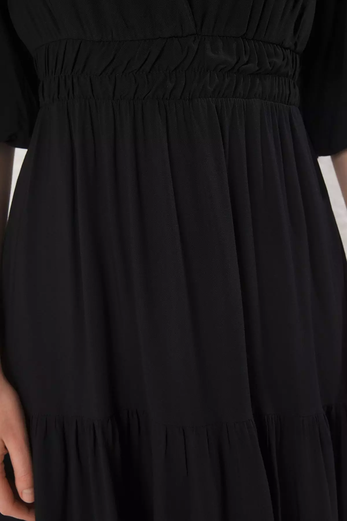 Black Waist Opening V-Neck Maxi Woven Dress Twoss25El00776