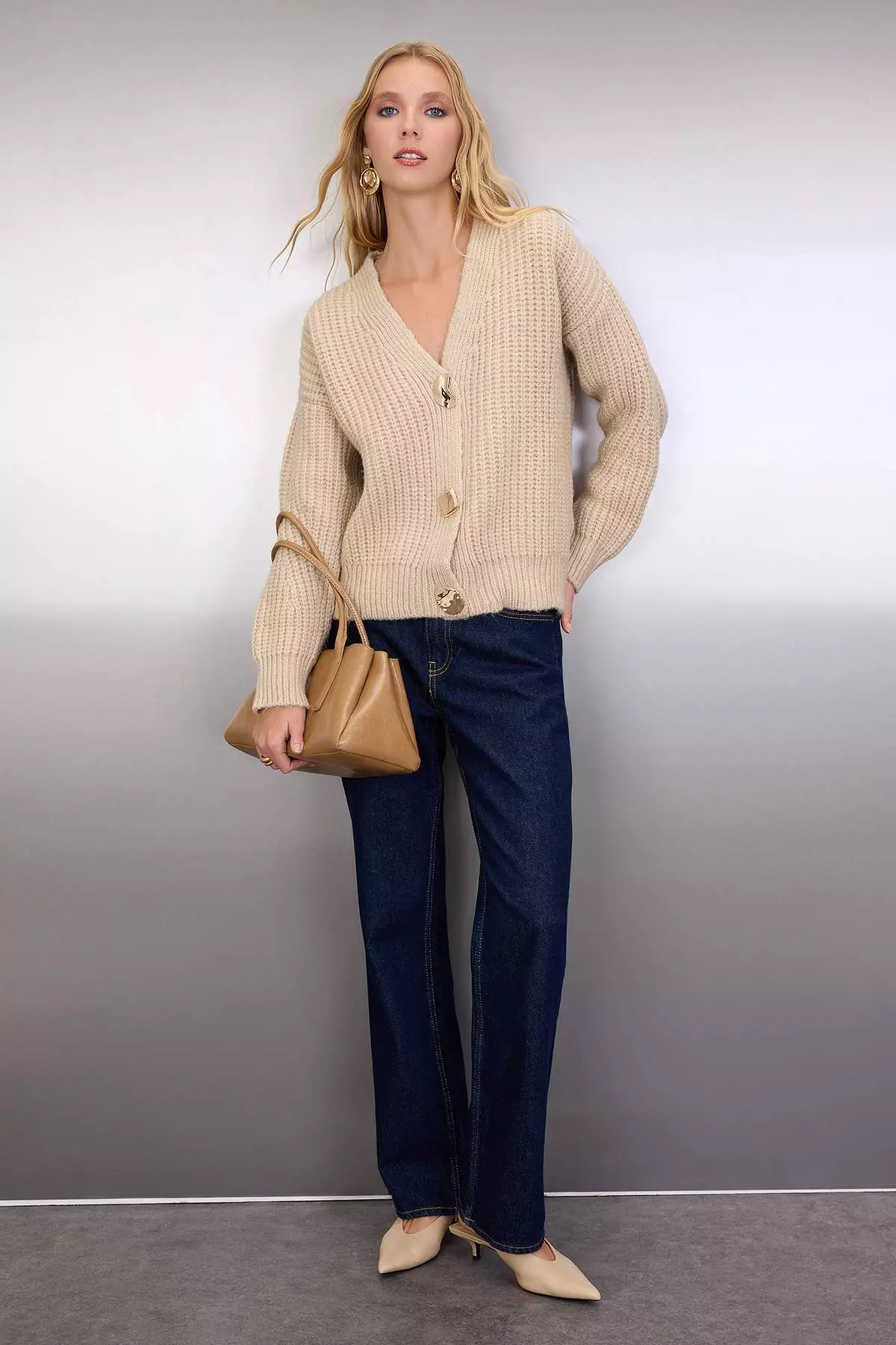 Beige V-Neck Wide Pattern Knitwear Cardigan