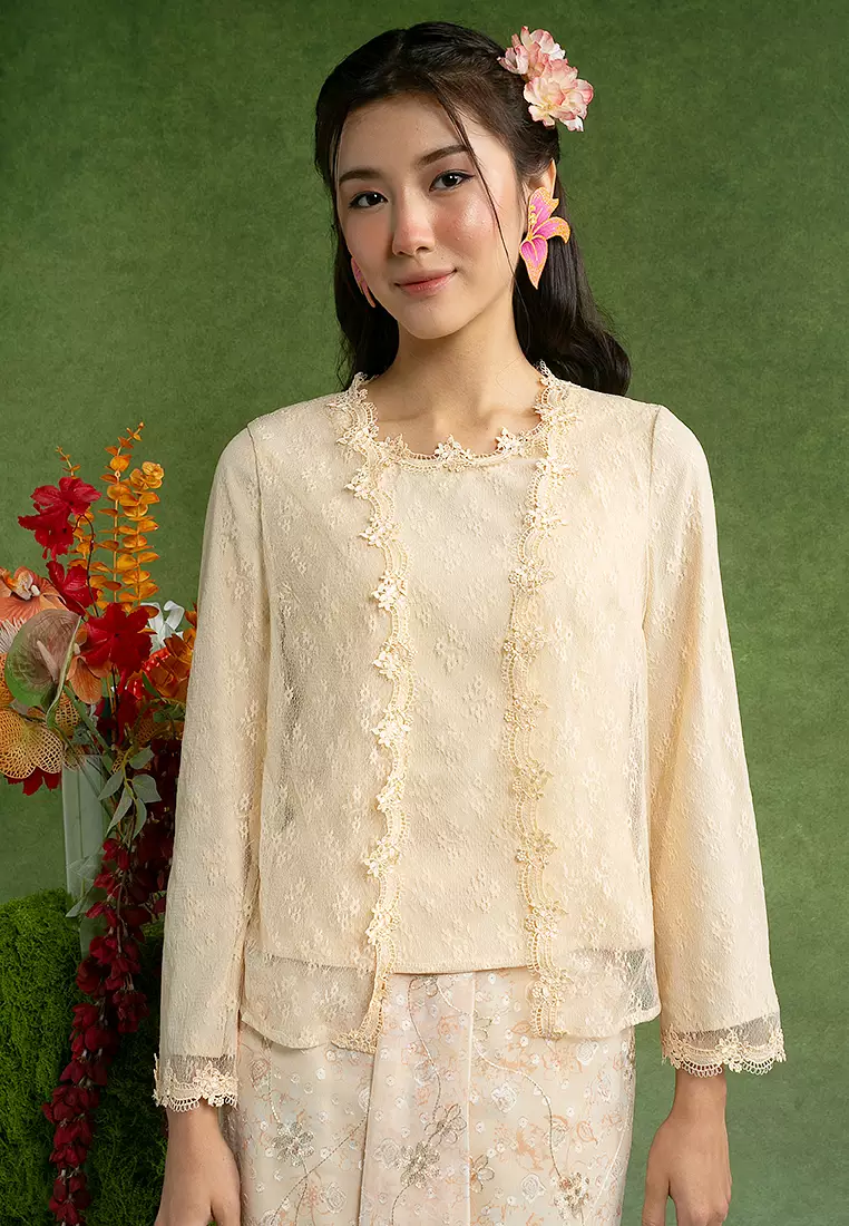 Eka Lace Kebaya Set