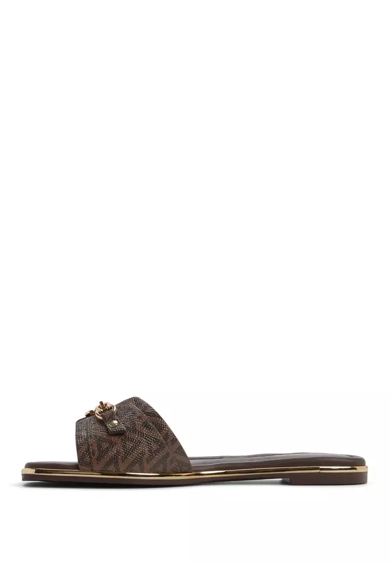 Alamassi Sandals