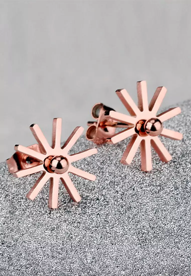 Star Shine Stud Earrings in Rose Gold