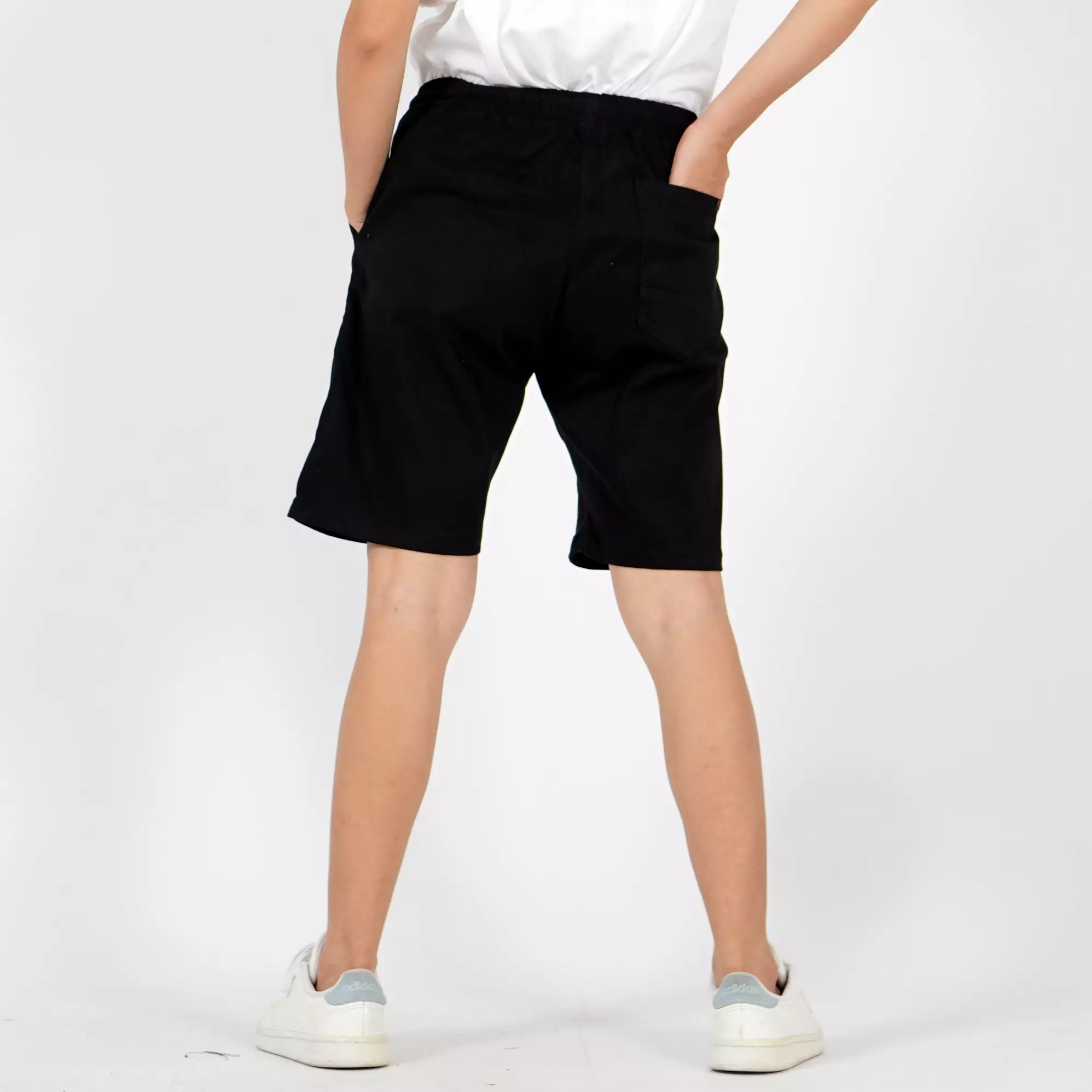 GWEN Celana Chino Pendek Celana Pendek Wanita Celana Santai - HITAM