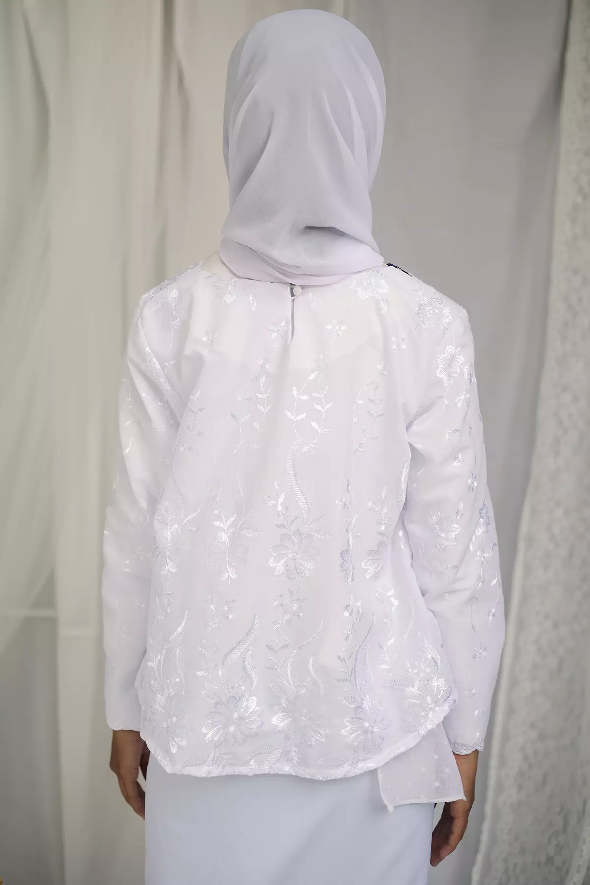 Lituhayu Sashiko Biru Blouse Batik Raya