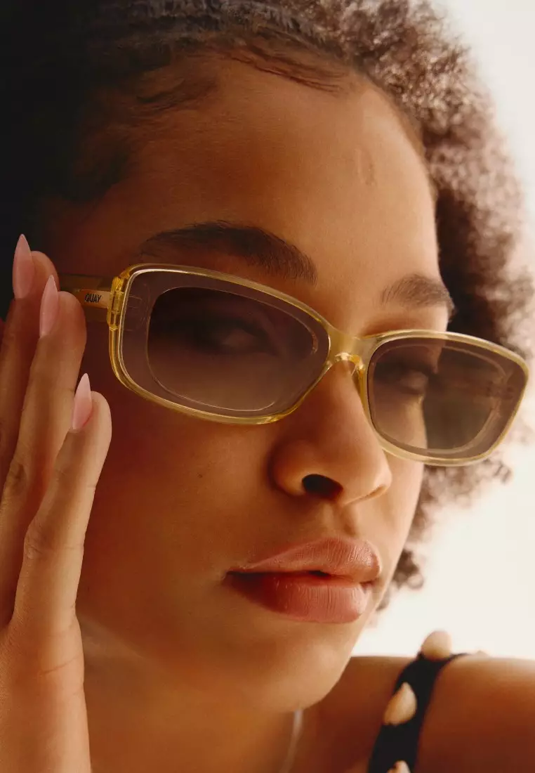 QUAY Vibe Check Sunglasses - Daffodil/Sepia