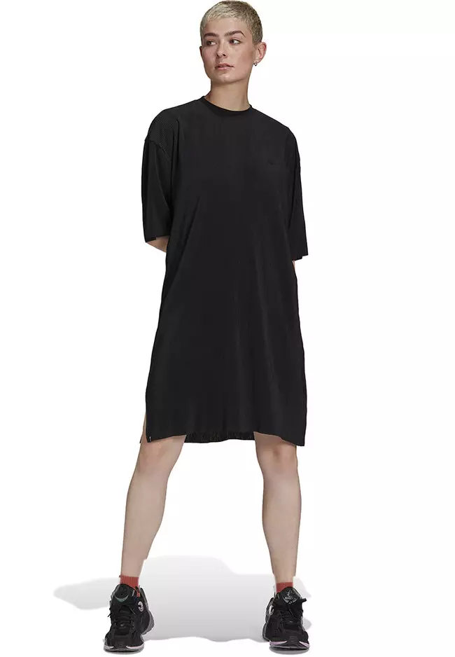 Adidas cheap adicolor dress
