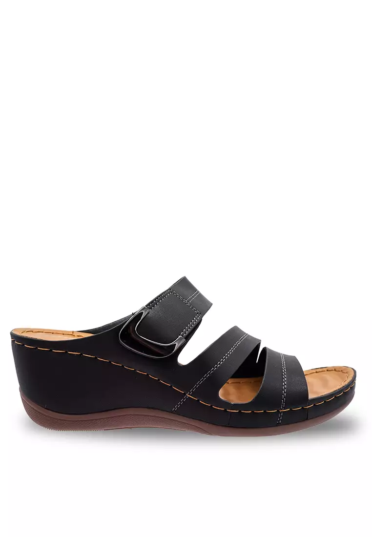 Discount on Speedy Rhino  shoes - SKU: Speedy Rhino Slip On Wedges