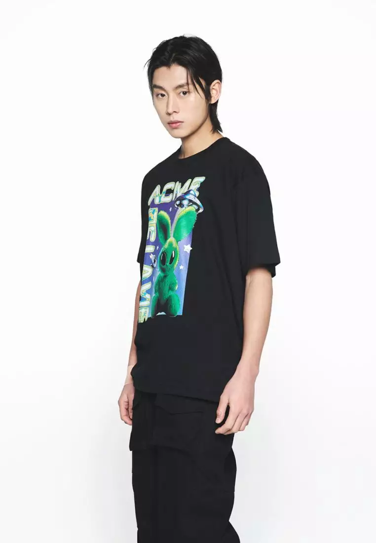 Real Alien Fuzzy Rabbit Short Sleeve T-Shirt Black