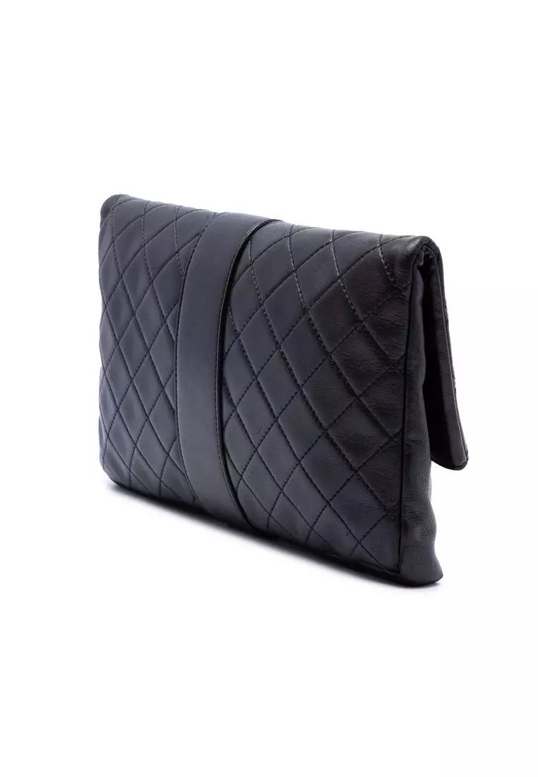 Pre-Loved Chanel Quilted Lambskin Grip Clutch