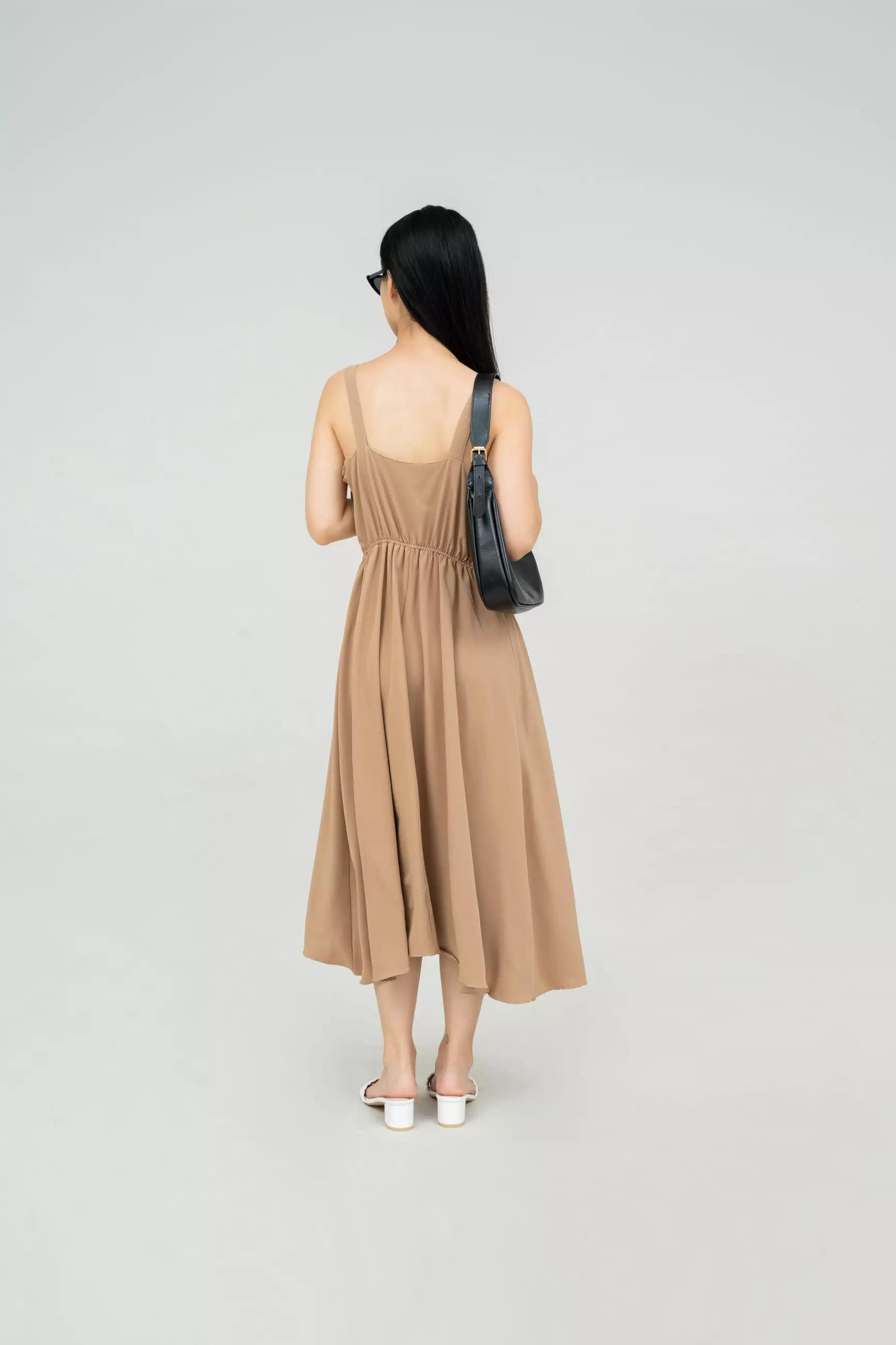 Houseofcuff Moon Dress in Beige Dress Tanpa Lengan