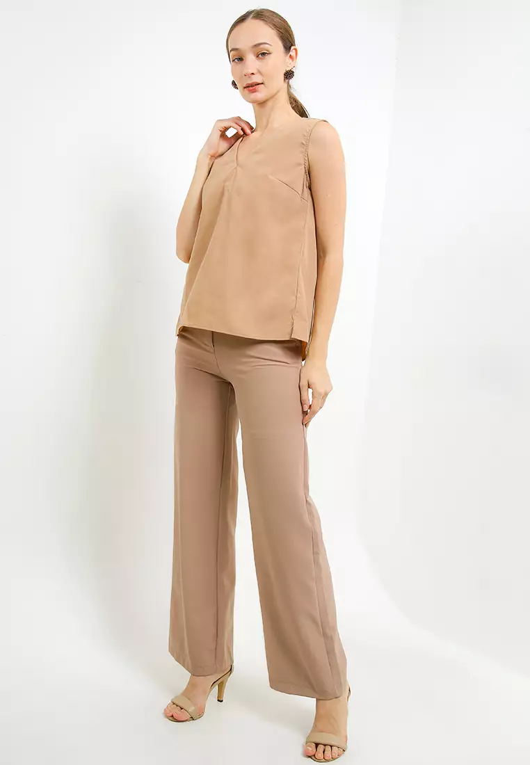 V-Neck Sleeveless Blouse