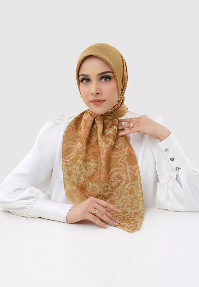Haramain 2 Voile Square - Sandalwood
