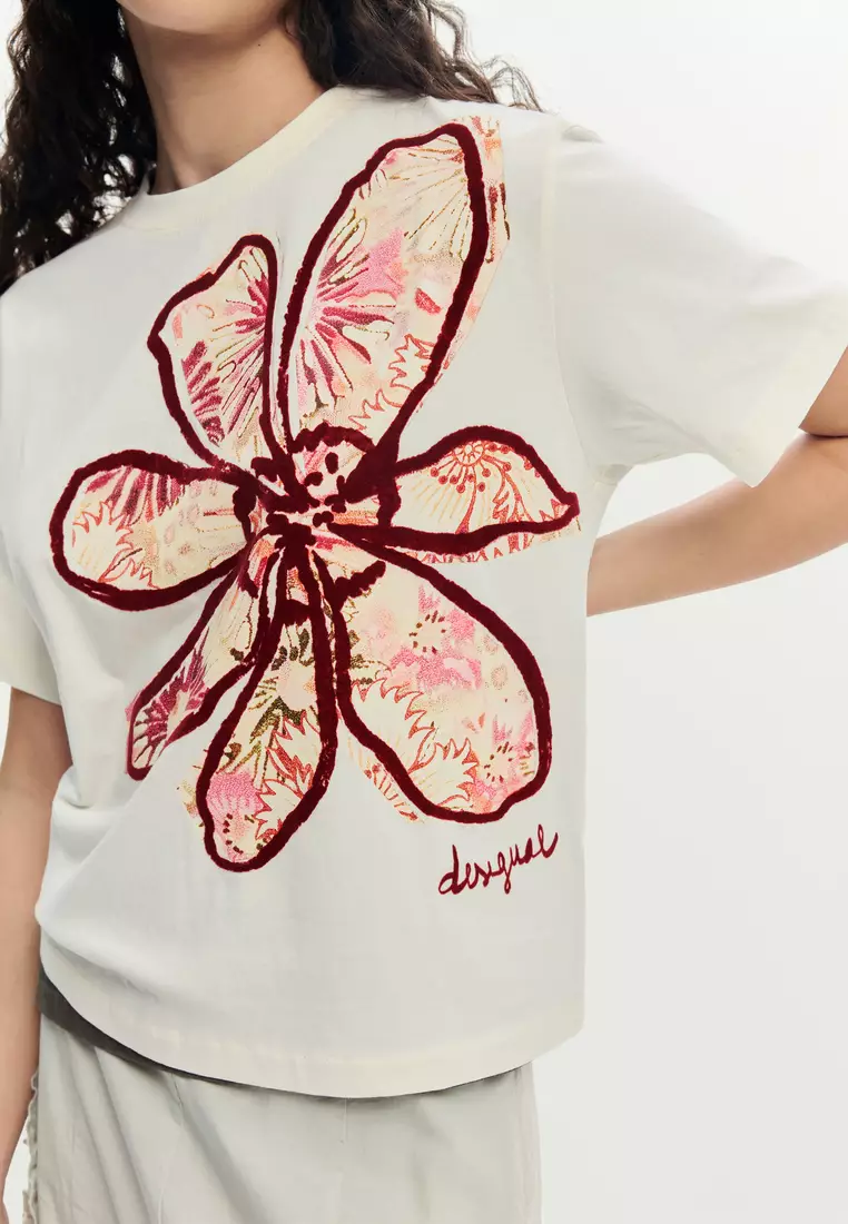 WOMAN KNIT T-SHIRT SHORT SLEEVE