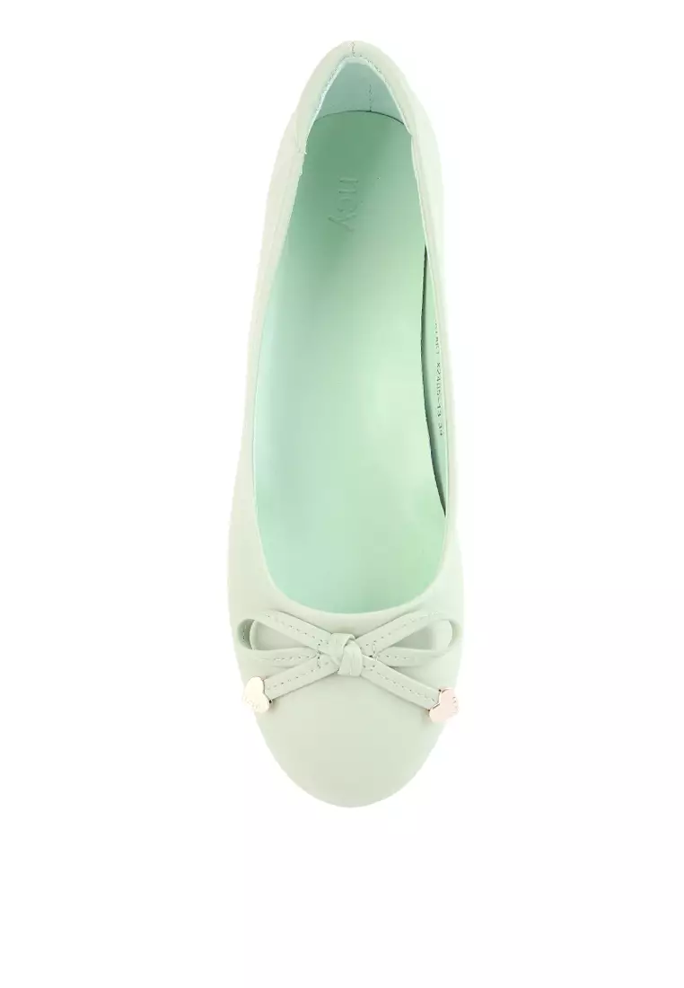 Lainey R2485-13 Flat Shoes Sage