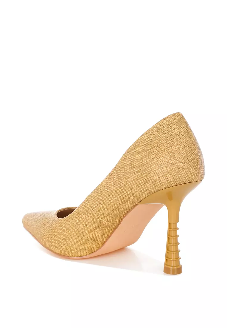 Pointy Toe Pumps in Beige