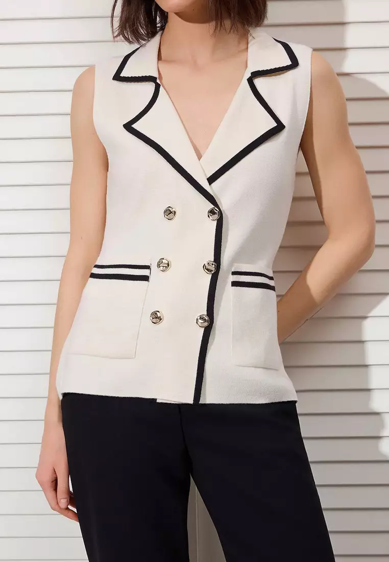 Buy Trendyol Ecru Premium Yarn Fitted Color-Blocked Jacket Collar ...