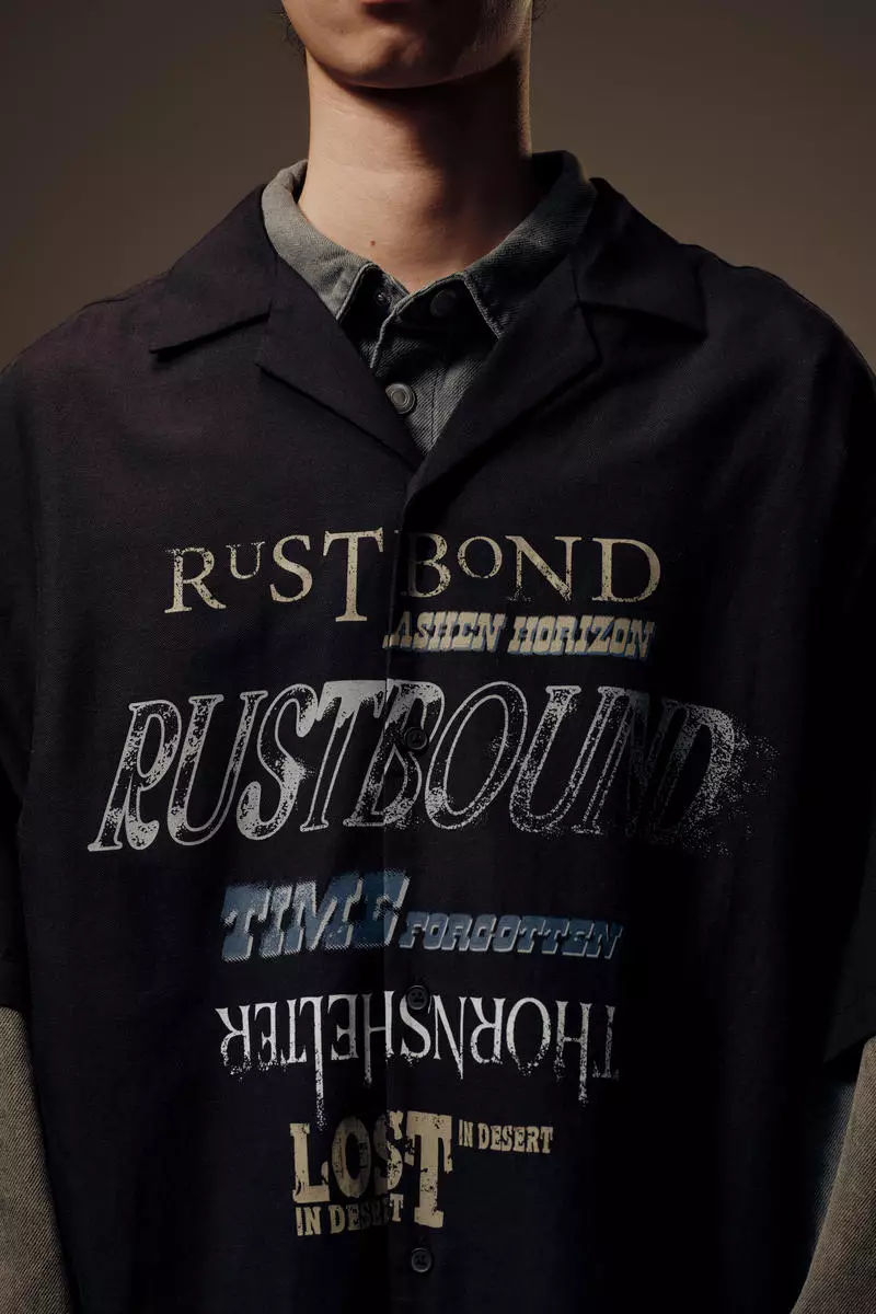 Loose Fit Resort shirt