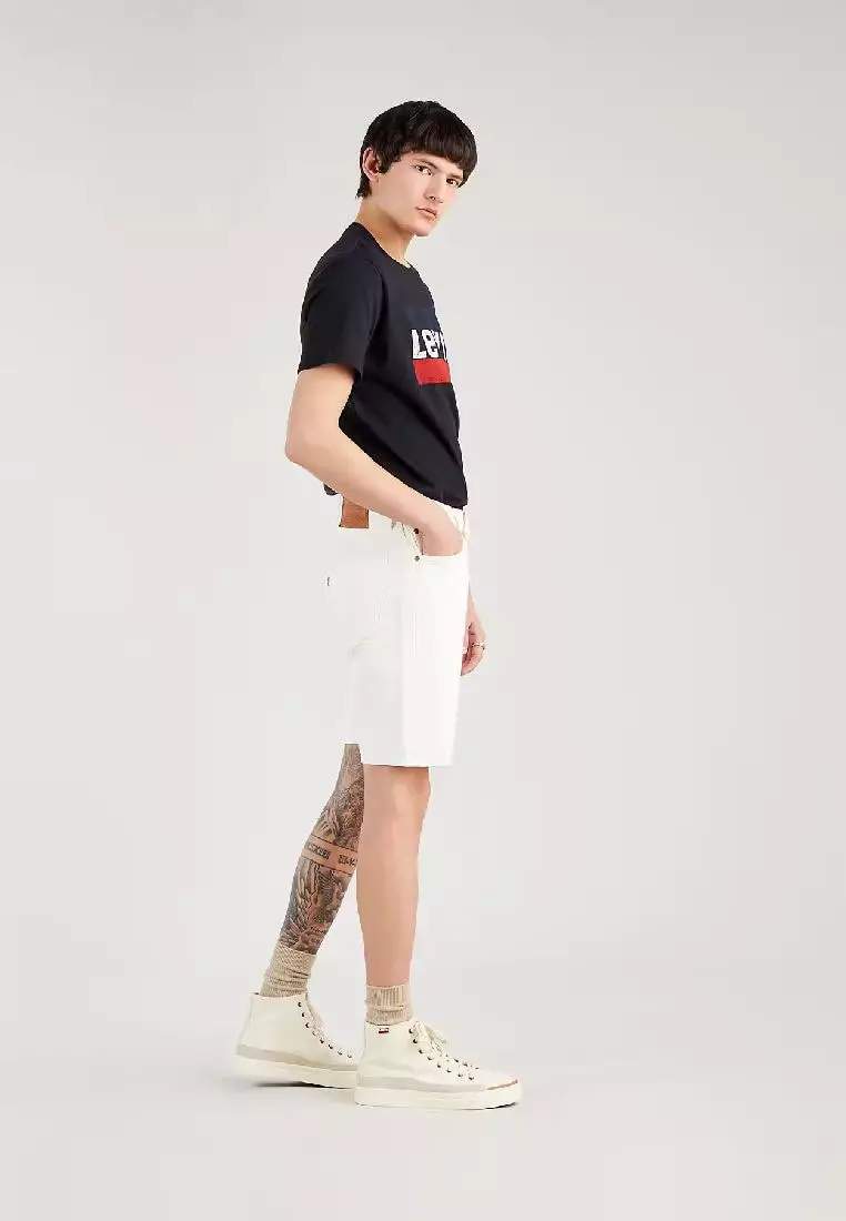 White levi bermuda deals shorts