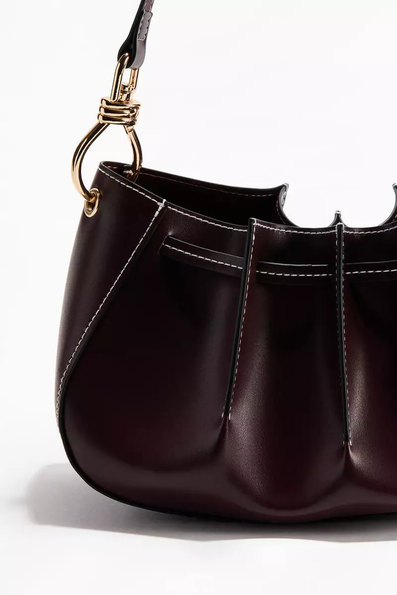 Pleated shoulder bag
