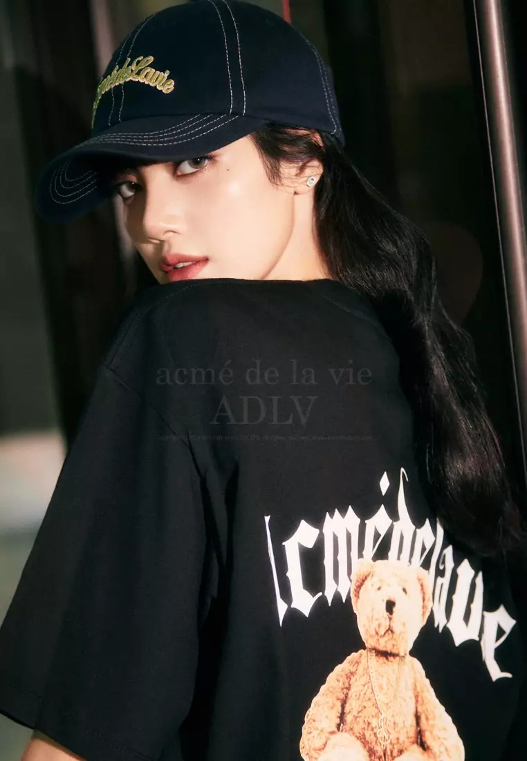 ADLV Gold Chain Bear Doll Short Sleeve T-Shirt Black