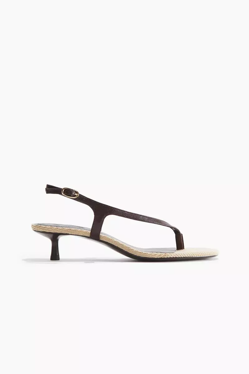 Kitten-heeled sandals