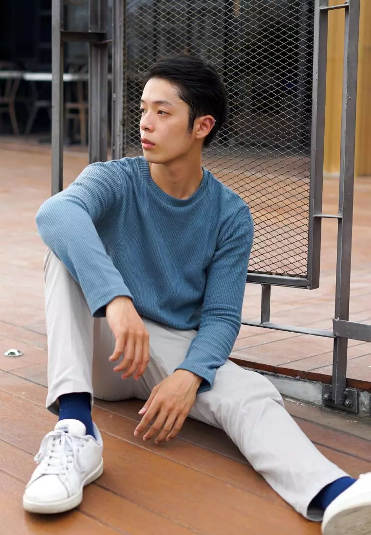 Kale Raffle Dusty Blue / Kaos Polos Tekstur Lengan Panjang Pria / Unisex