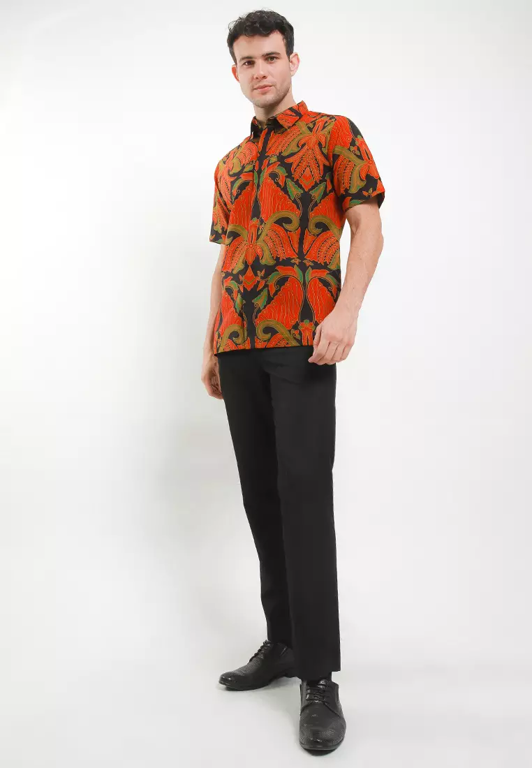 Hem Body Fit Batik Pisang Bali