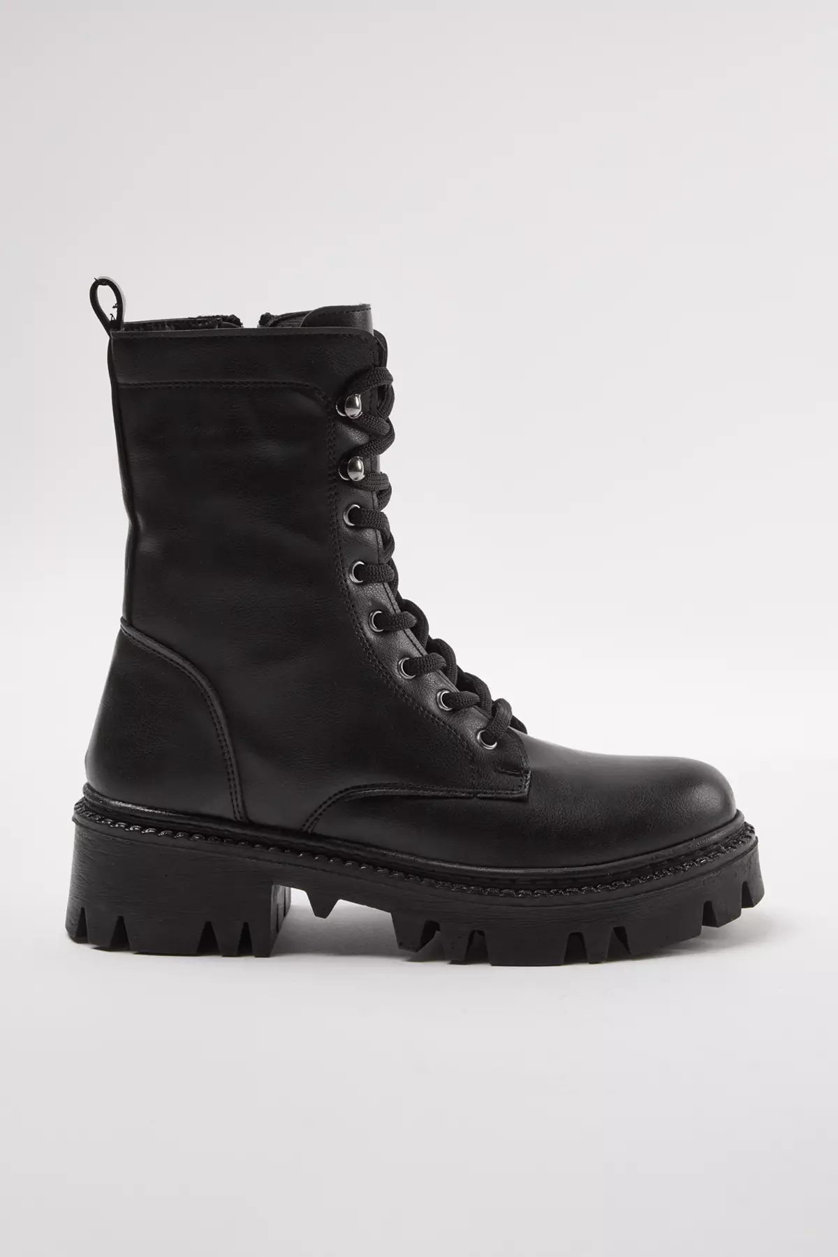 Women's Black Zipper And Lace Detailed Boots Takaw25Bo00025