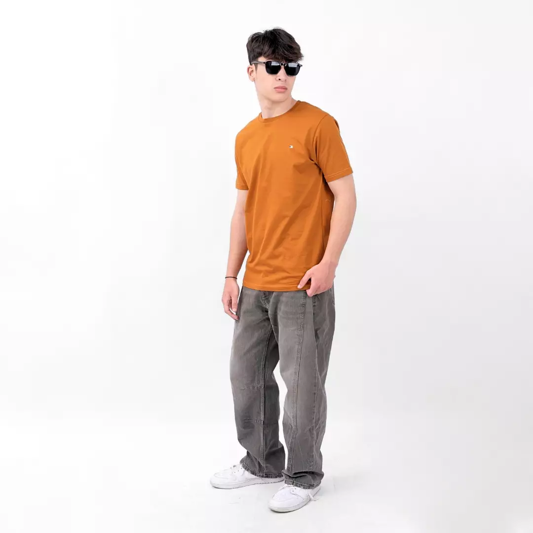 Ryusei Kaos Pria Haruma Basic Mustard