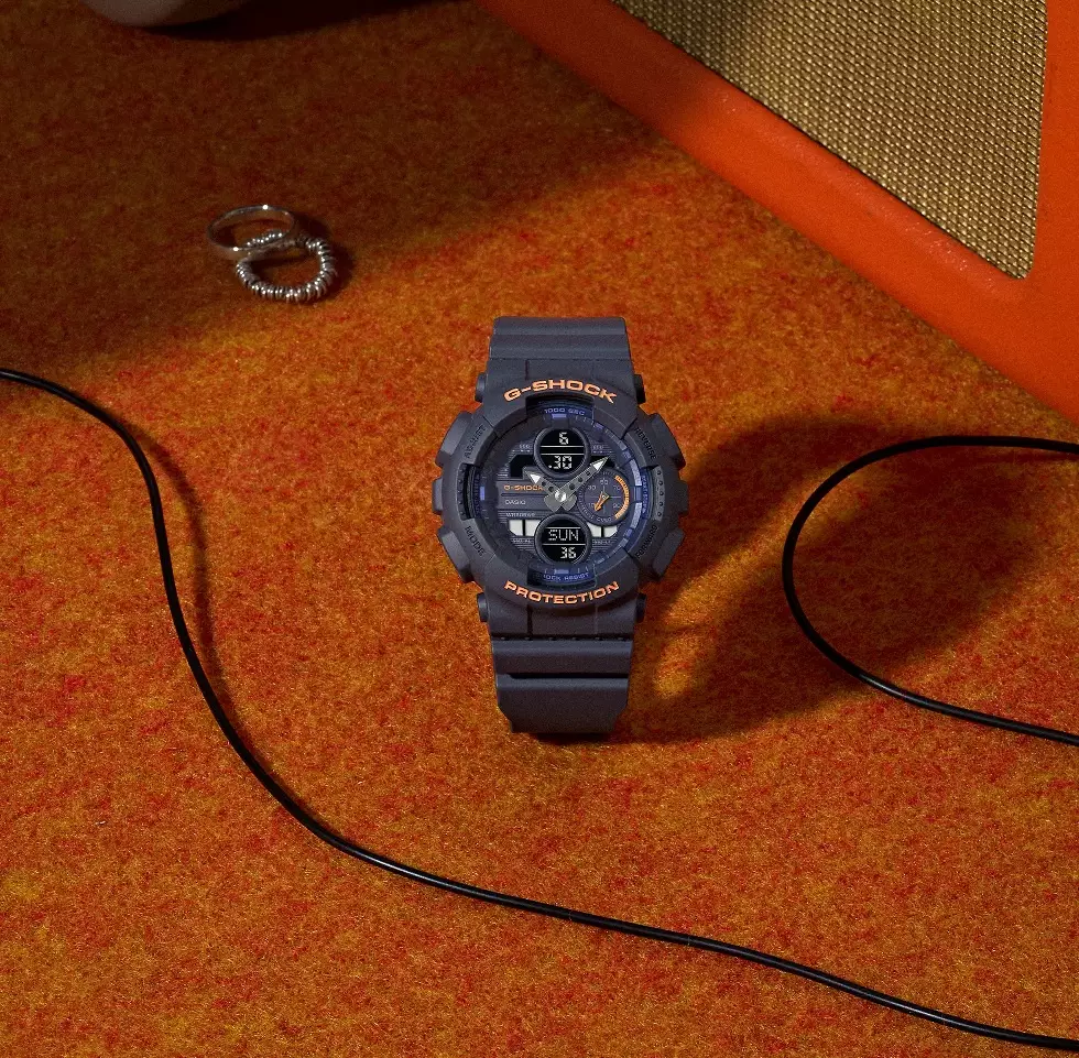 Casio G-SHOCK Jam Tangan Wanita dengan format Analog Digital GMA-S140-2A2DR