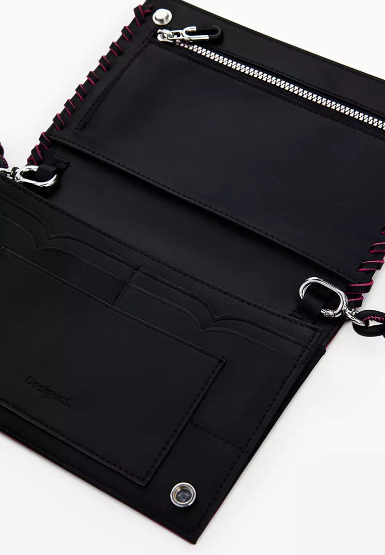 Medium crossbody wallet with stitching