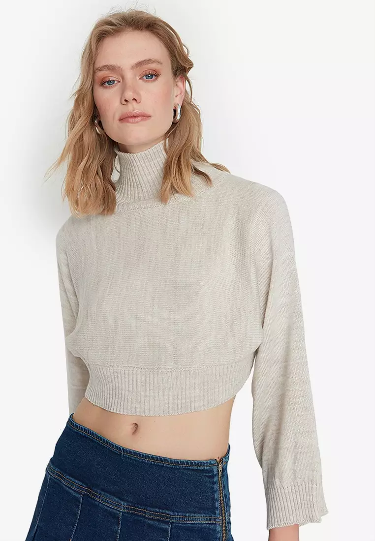 Cropped top turtleneck sweater