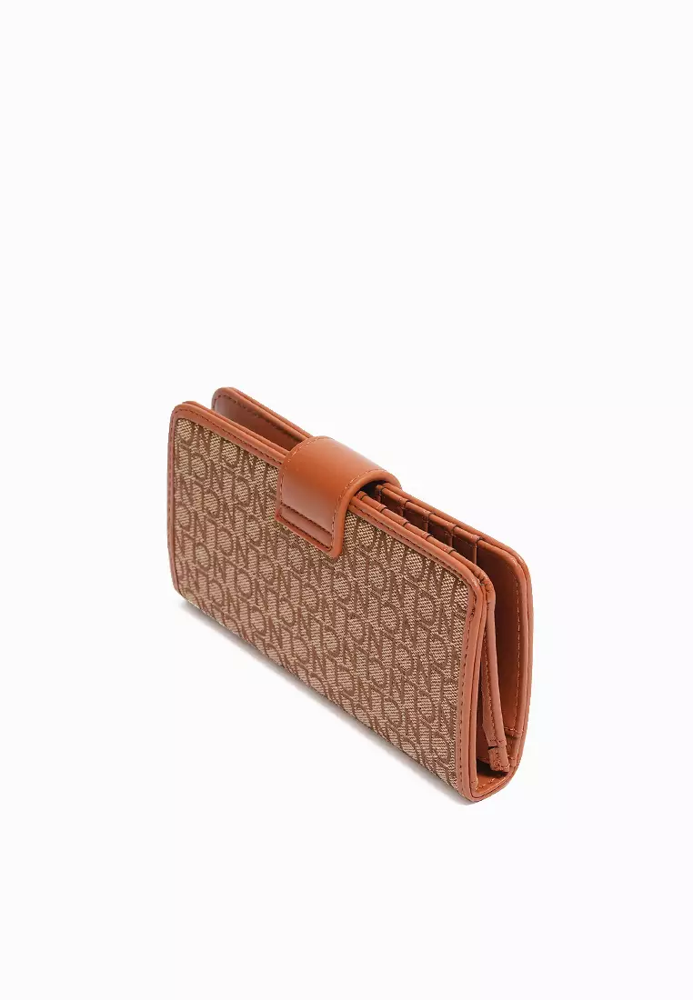 Jennie Wallet (Special Woven Monogram)