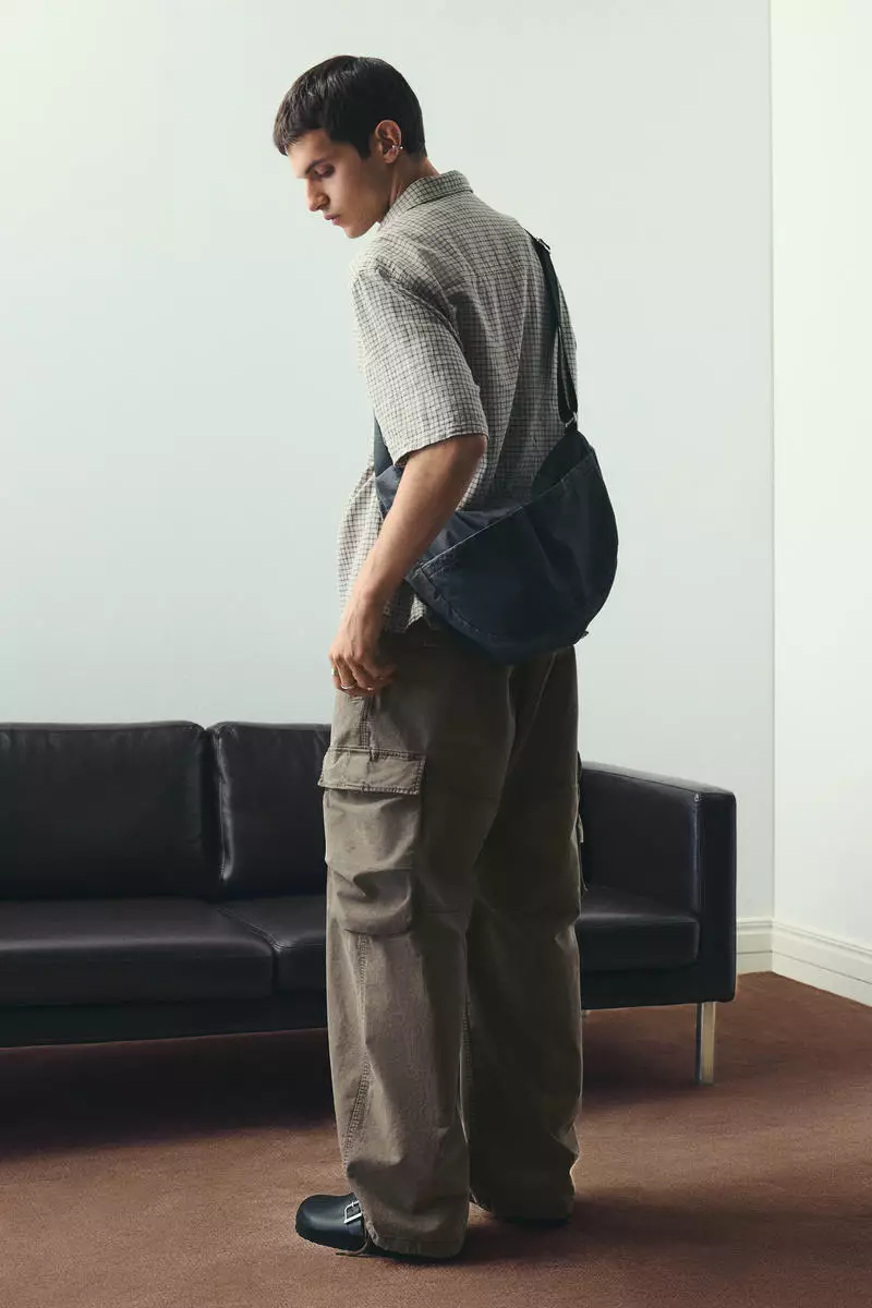 Loose Fit Washed cargo trousers