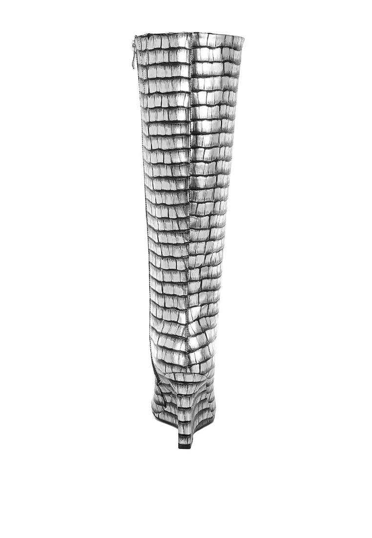 Sepatu bot panjang metalik Croco berwarna hitam