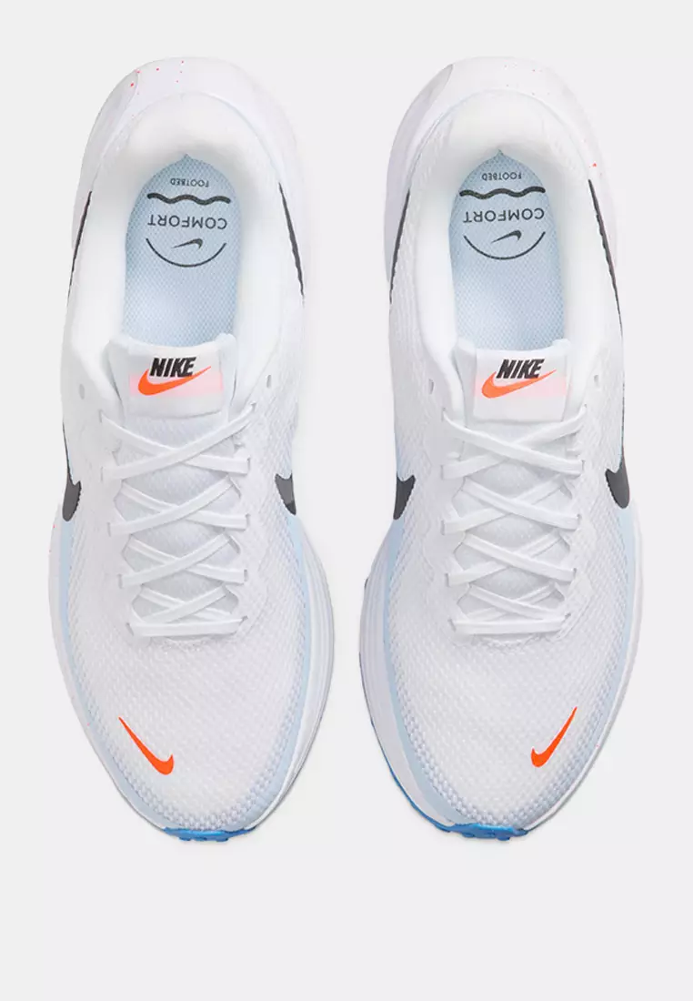 Revolution 8 Road Running Shoes