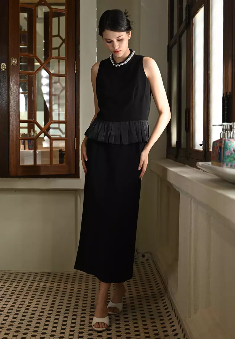 高领珍珠设计套装